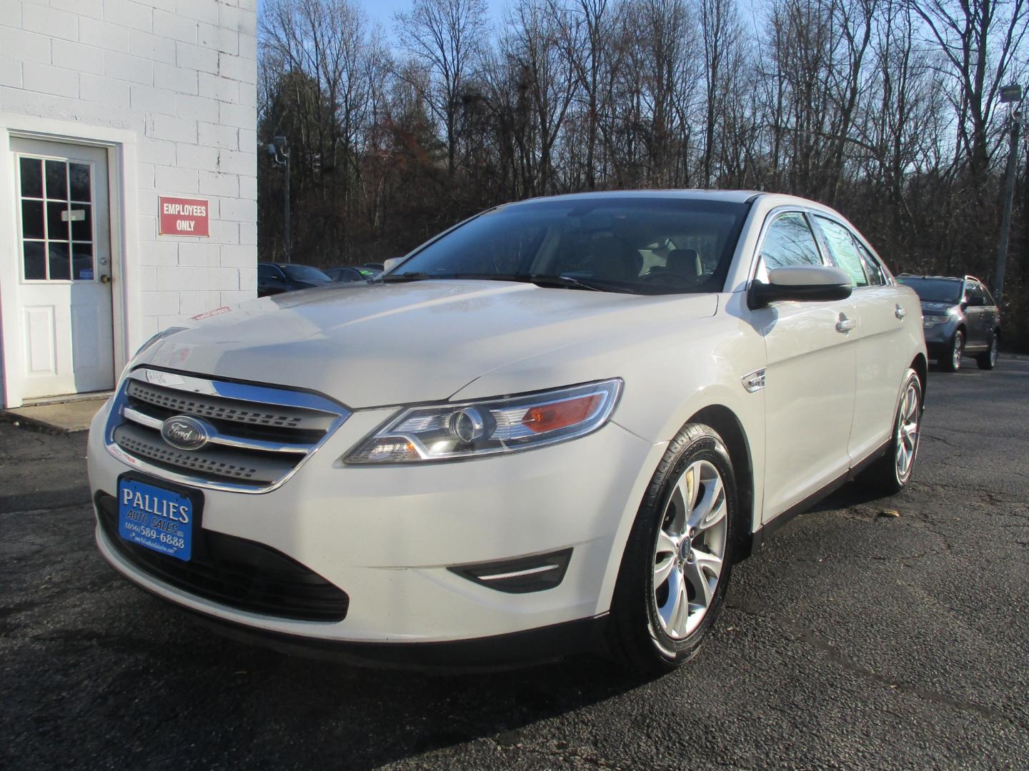 2010 Ford Taurus (1FAHP2HW2AG) , AUTOMATIC transmission, located at 540a Delsea Drive, Sewell, NJ, 08080, (856) 589-6888, 39.752560, -75.111206 - Photo#0